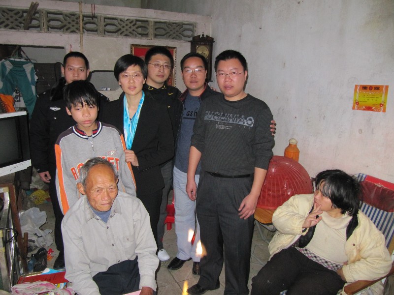 滚轮缩放,点击查看大图