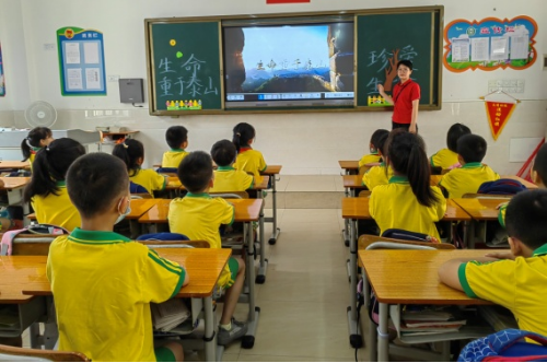 【安全教育】2022年台山市东晖小学开展应急疏散演练420.png