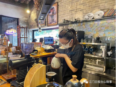水步镇新乡贤李旻禧——回乡开咖啡店 传播台山文化842.png