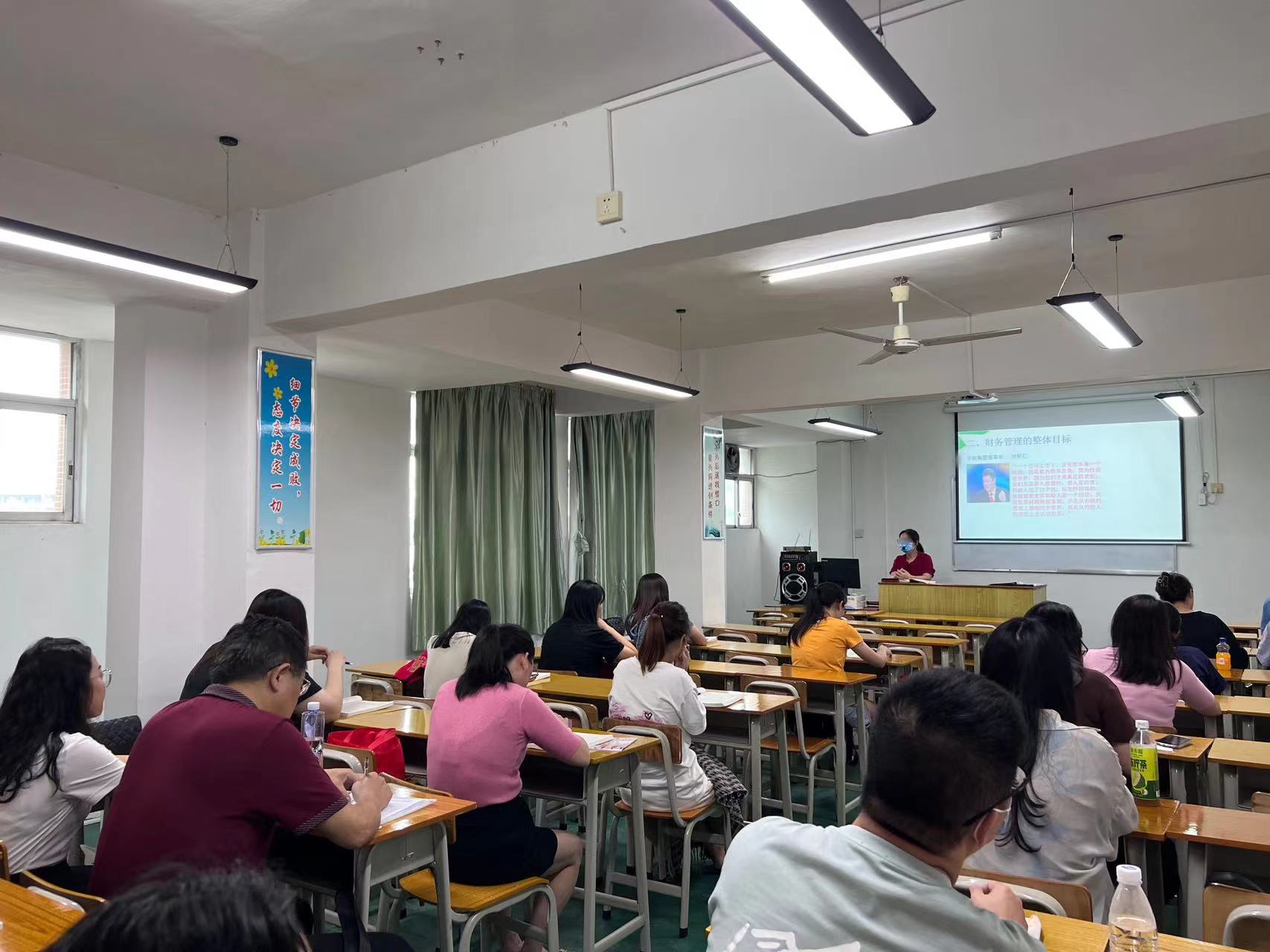 1686967368819373.jpg b1a95f126279c69b8d2292557675d9a.jpg