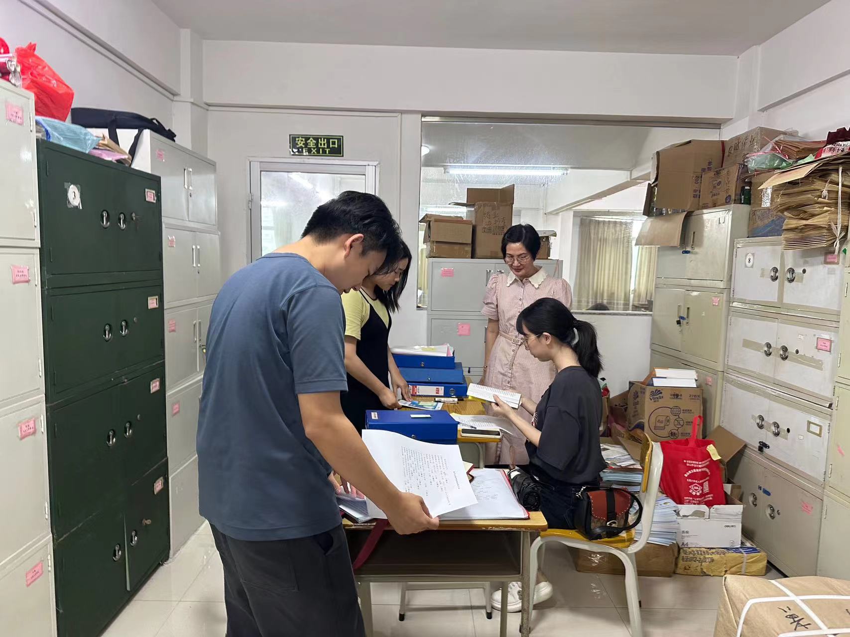 1686967502108253.jpg ca29f276001a0eded2658f701b1f7a0.jpg