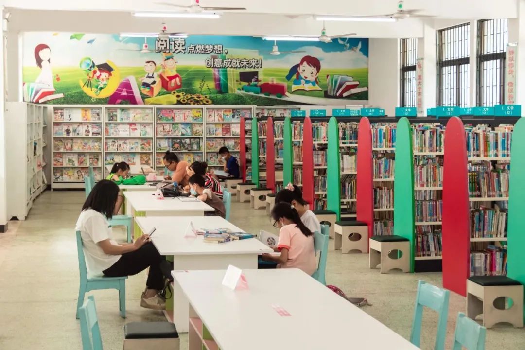 1704439732141629.jpg 走3.jpg