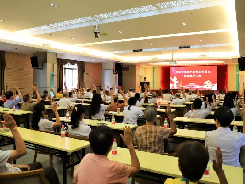 1761180233810032.jpg 5ab4697f0d3986b7e582b5cfe958553.jpg